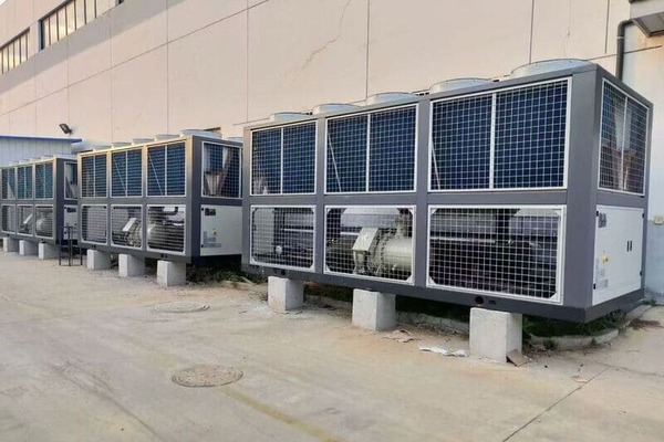 air-cooled chillers for industrial process cooling