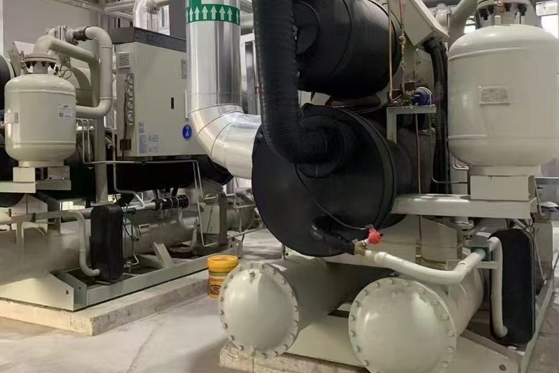 water cooled chiller
